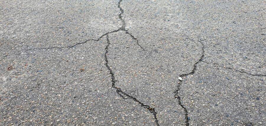 Crack Filling and Repair by J & J Asphalt Paving